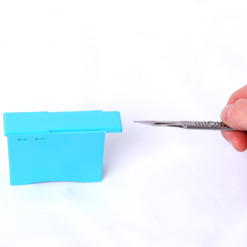 Blade remover